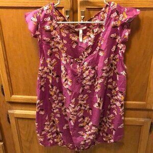 Old navy maternity blouse size XL